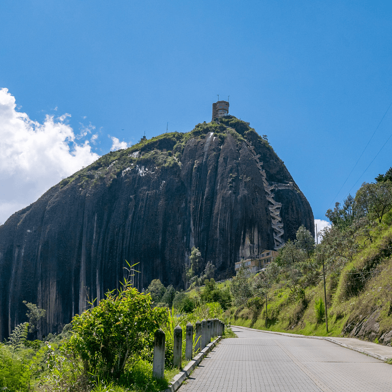 Hermosa cabaña en el Peñol